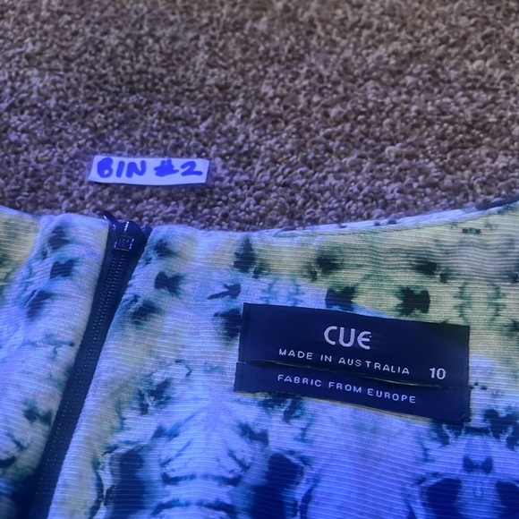 Cue dress with pockets. Size 10. In great condition. - Picture 4 of 6